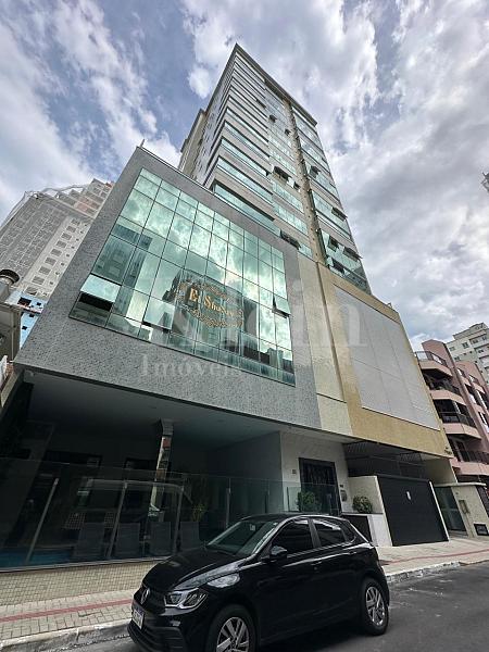 Fachada do El Shaday Residence