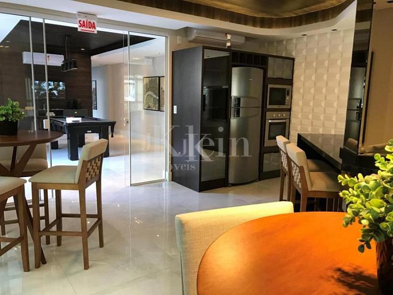 Apartamento mobiliado com 3 suítes duas vagas Itapema | Meia Praia — foto 3