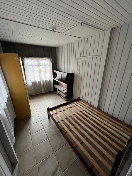 Terreno Com Casa De Madeira 19