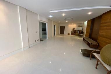 APARTAMENTO DE 4 QUARTOS À VENDA_PRAIA DA COSTA