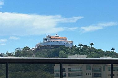 Apartamento de 3 Quartos Praia da Costa | Alto Padrão e Lazer Completo.