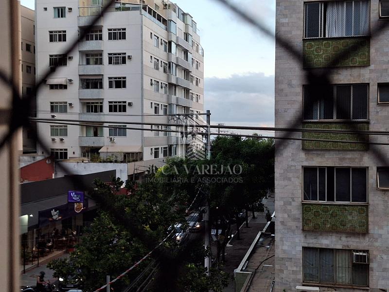 APARTAMENTO DE 3 QUARTOS À VENDA_PRAIA DA COSTA — foto 24