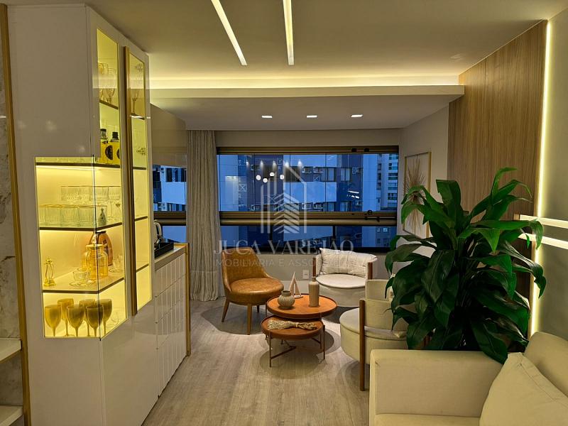 APARTAMENTO DE 4 QUARTOS À VENDA_PRAIA DA COSTA — foto 2