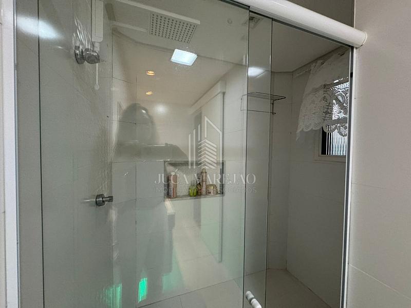 APARTAMENTO DE 4 QUARTOS À VENDA_PRAIA DA COSTA — foto 22