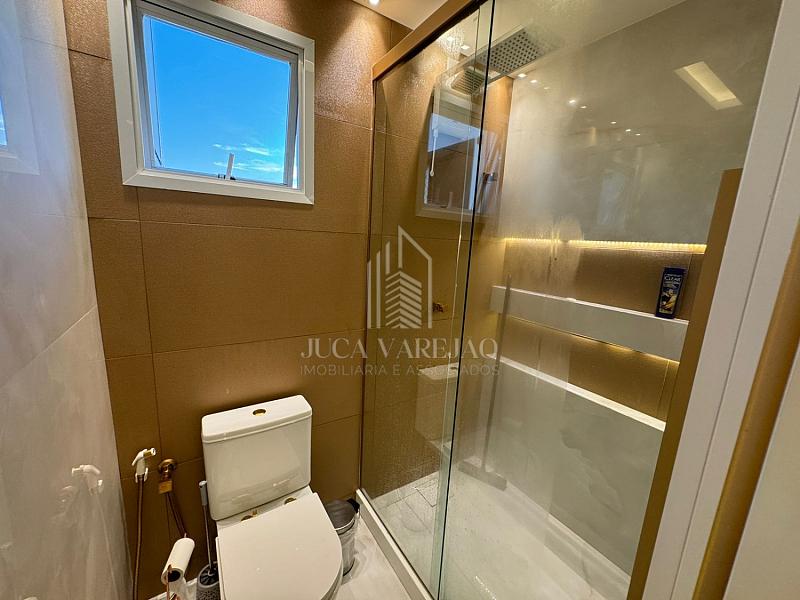 APARTAMENTO DE 4 QUARTOS À VENDA_PRAIA DA COSTA — foto 8