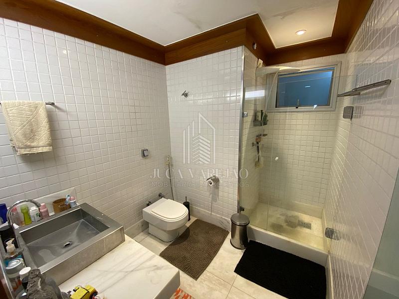 APARTAMENTO DE 3 QUARTOS À VENDA_PRAIA DA COSTA — foto 26