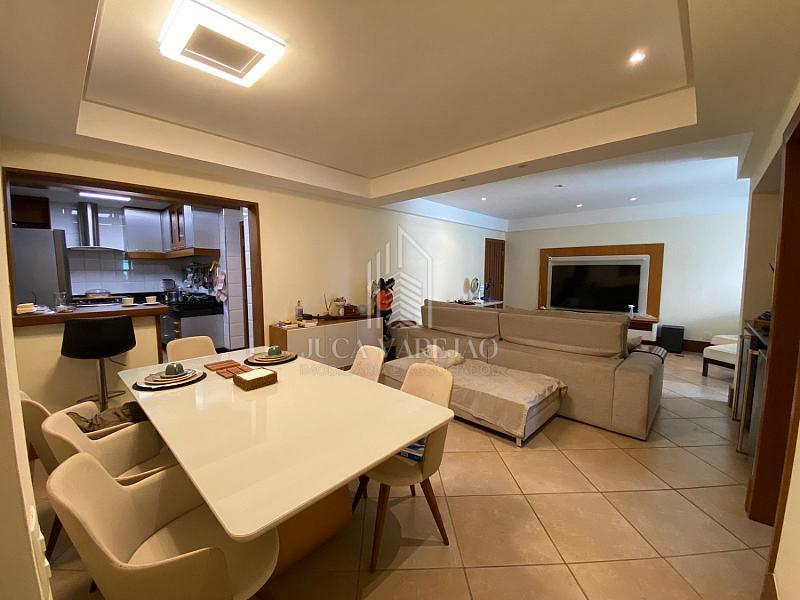 APARTAMENTO DE 3 QUARTOS À VENDA_PRAIA DA COSTA — foto 2