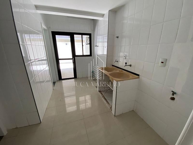 APARTAMENTO DE 3 QUARTOS À VENDA_PRAIA DA COSTA — foto 13