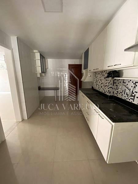 APARTAMENTO DE 3 QUARTOS À VENDA_PRAIA DA COSTA — foto 10