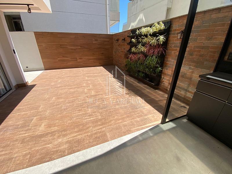 APARTAMENTO DE 3 QUARTOS À VENDA_PRAIA DA COSTA — foto 4