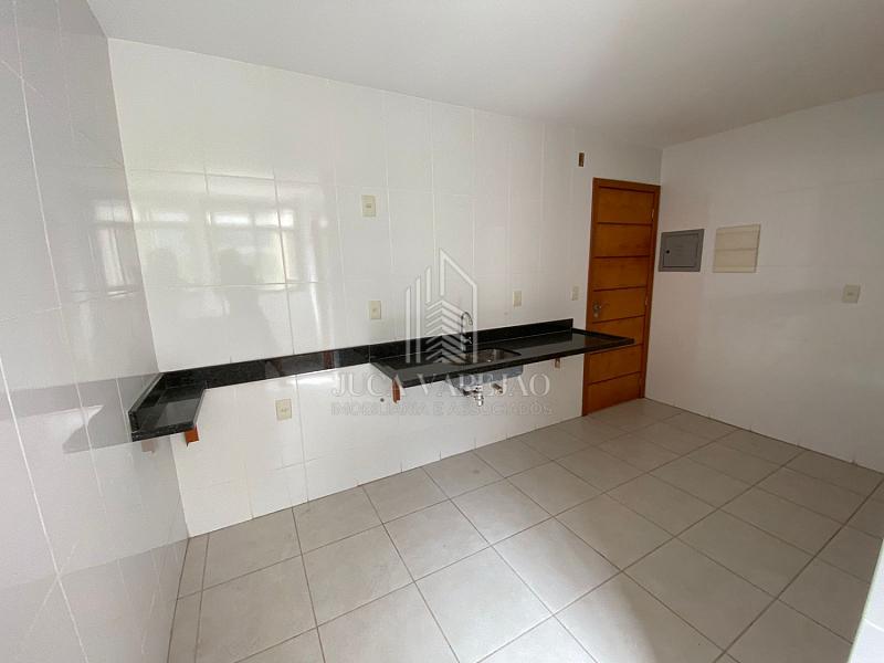 APARTAMENTO DE 3 QUARTOS À VENDA_PRAIA DA COSTA — foto 5