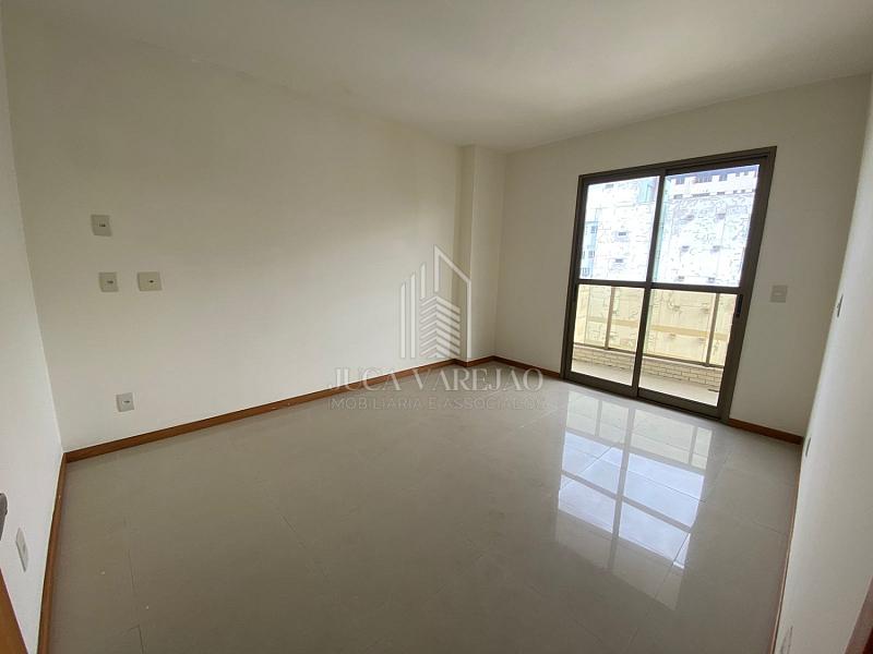 APARTAMENTO DE 3 QUARTOS À VENDA_PRAIA DA COSTA — foto 13