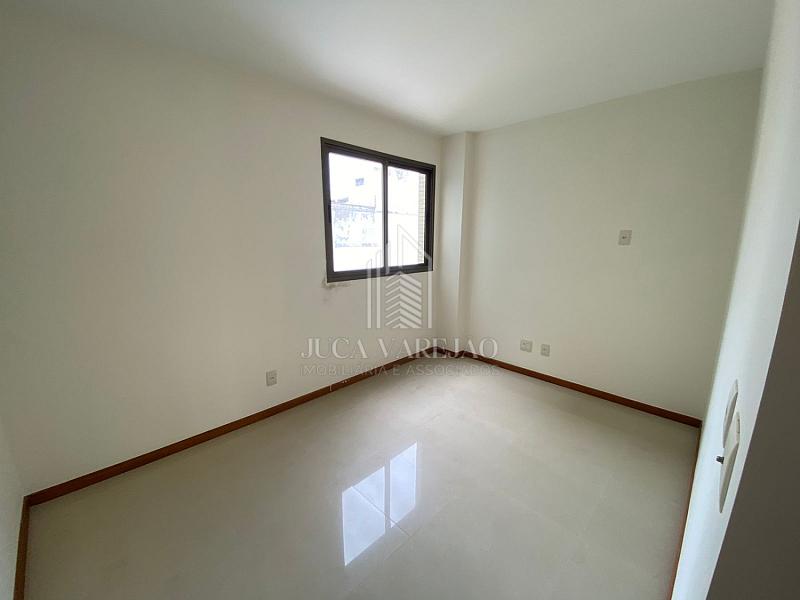 APARTAMENTO DE 3 QUARTOS À VENDA_PRAIA DA COSTA — foto 11