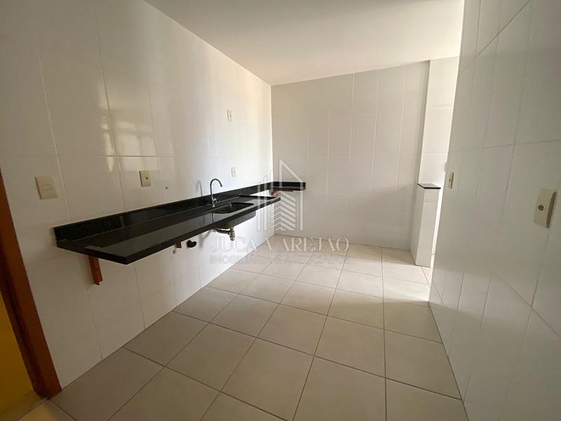 APARTAMENTO DE 3 QUARTOS À VENDA_PRAIA DA COSTA — foto 6