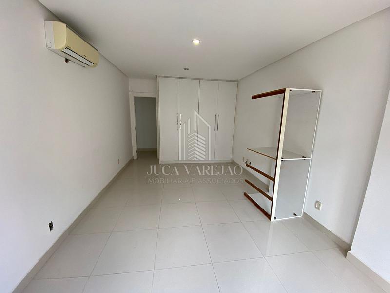 APARTAMENTO DE 4 QUARTOS À VENDA_PRAIA DA COSTA — foto 16