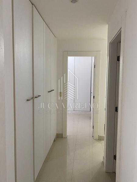 APARTAMENTO DE 4 QUARTOS À VENDA_PRAIA DA COSTA — foto 6