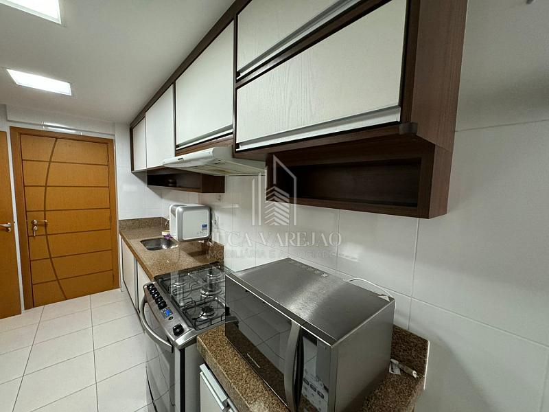 APARTAMENTO DE 3 QUARTOS À VENDA_ITAPUÃ — foto 18