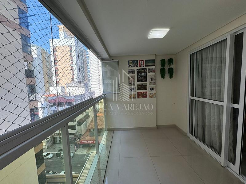 APARTAMENTO DE 3 QUARTOS À VENDA_ITAPUÃ — foto 5