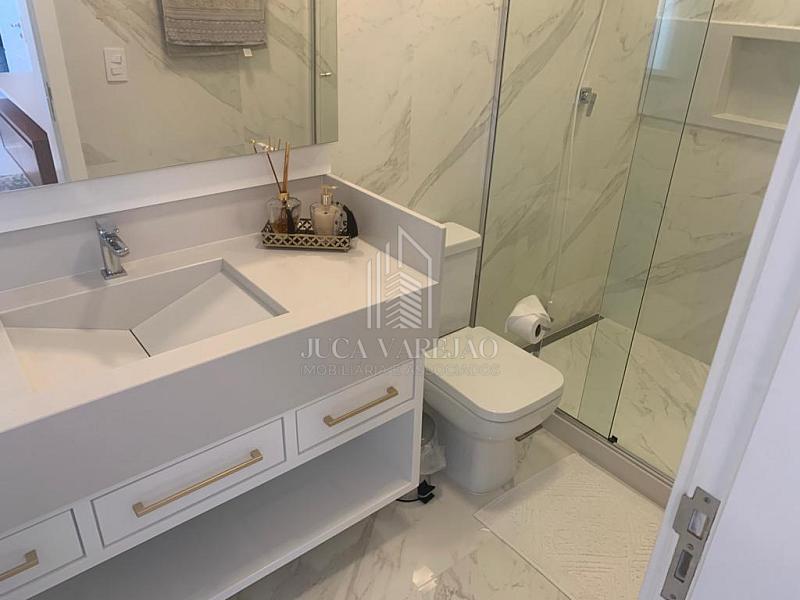 CASA DE 4 QUARTOS À VENDA_CONDOMÍNIO FECHADO — foto 25