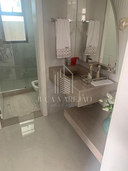 CASA DE 4 QUARTOS À VENDA_CONDOMÍNIO FECHADO — foto 22