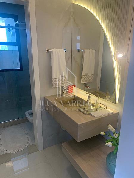 CASA DE 4 QUARTOS À VENDA_CONDOMÍNIO FECHADO — foto 21