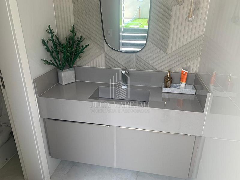 CASA DE 4 QUARTOS À VENDA_CONDOMÍNIO FECHADO — foto 24