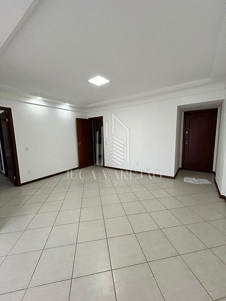 Apartamento de 3 Quartos Praia da Costa | Alto Padrão e Lazer Completo. — foto 3