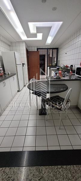 APARTAMENTO DE 4 QUARTOS - PRAIA DA COSTA — foto 18