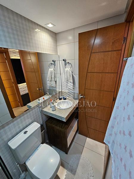 APARTAMENTO DE 2 QUARTOS À VENDA_PRAIA DA COSTA — foto 10