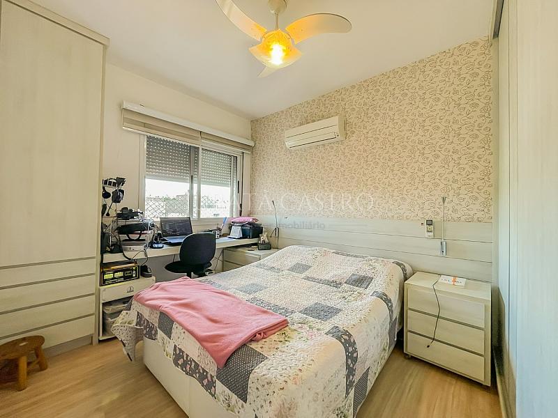 Apto 3 D, 1 Su�te, elevador e 2 vagas cobertas 12