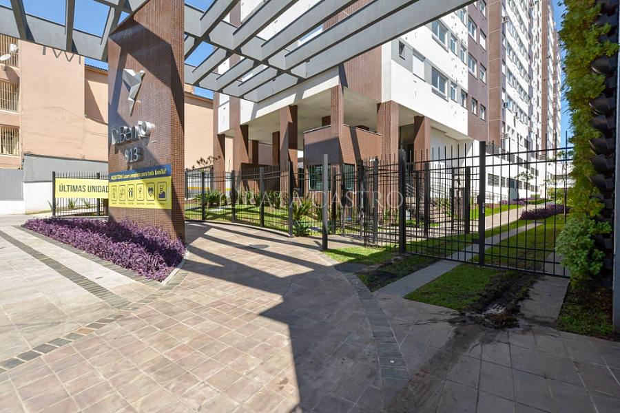 Apto 3 D, 1 Su�te, Elevador e vaga de garagem. 37