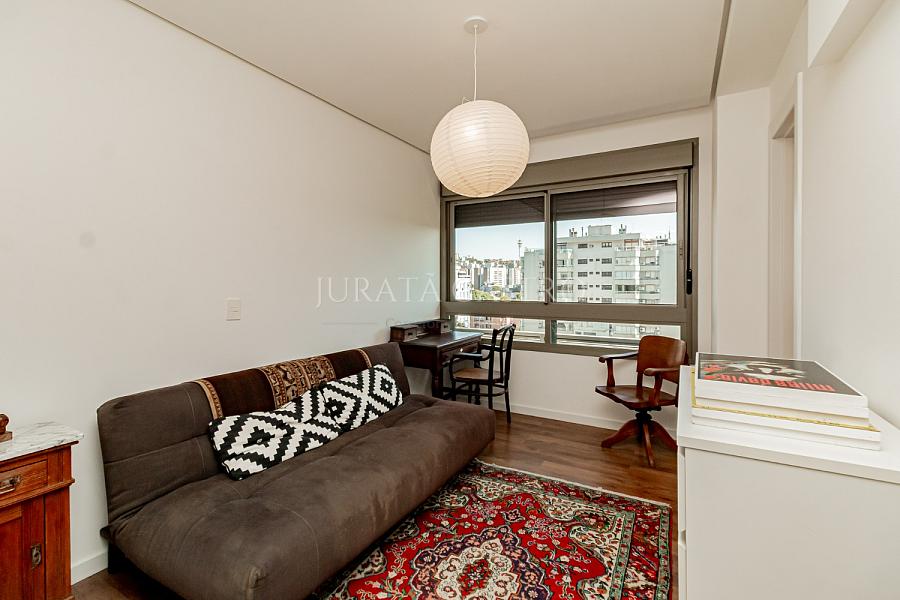 Apto 3 D, 3 Su�tes, Elevador e  3 vagas de garagem. 29