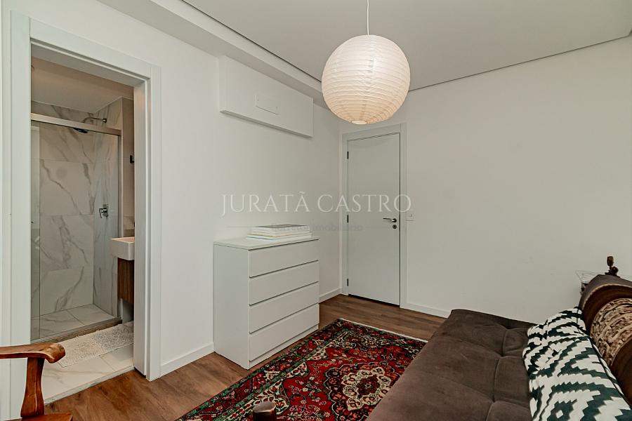 Apto 3 D, 3 Su�tes, Elevador e  3 vagas de garagem. 31