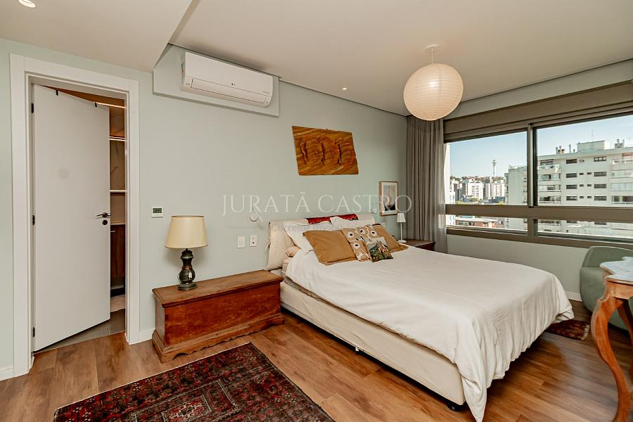 Apto 3 D, 3 Su�tes, Elevador e  3 vagas de garagem. 37