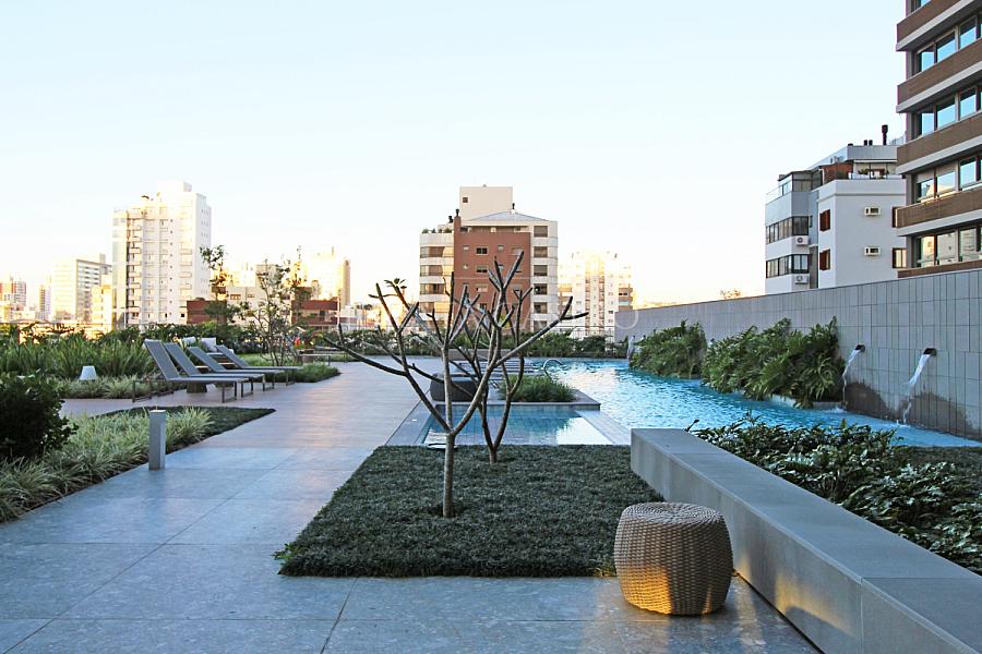 Apto 3 D, 3 Su�tes, Elevador e  3 vagas de garagem. 61