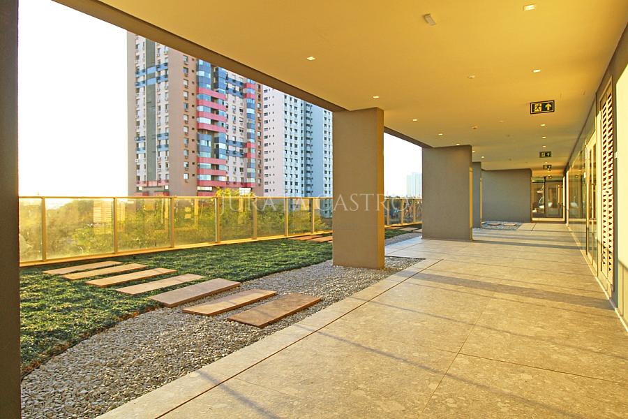 Apto 3 D, 3 Su�tes, Elevador e  3 vagas de garagem. 63