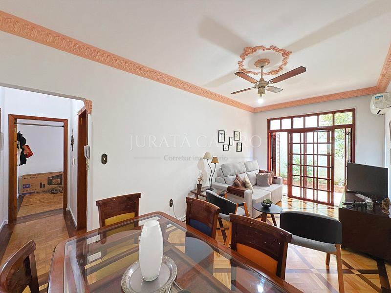 Apto 3 D, 1 su�te, t�rreo, sem vaga de garagem e com �tio. 3