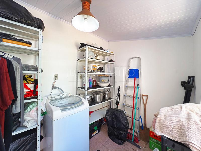 Apto 3 D, 1 su�te, t�rreo, sem vaga de garagem e com �tio. 15