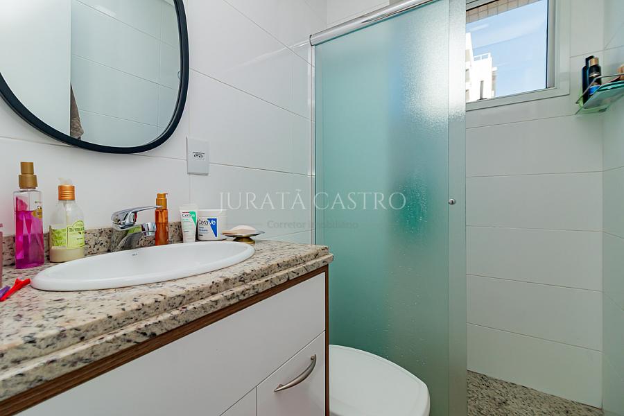 Apto 3 D, 1 Su�te, Elevador e vaga de garagem. 15