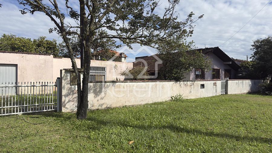 CASA RESIDENCIAL em S�o Francisco do Sul - SC, Ubatuba 3