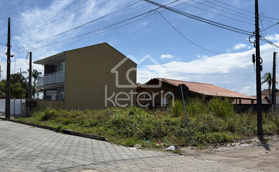 TERRENO RESIDENCIAL em S�o Francisco do Sul - SC, Ubatuba 2