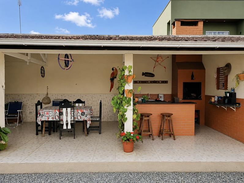 CASA RESIDENCIAL em S�o Francisco do Sul - SC, Ubatuba 9