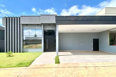 Linda Casa Térrea em AMERICANA localizada no condomínio Residencial Villagio