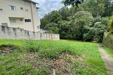 TERRENO À VENDA - CONDOMÍNIO COLINAS DE SÃO FRANCISCO - BRAGANÇA PAULISTA