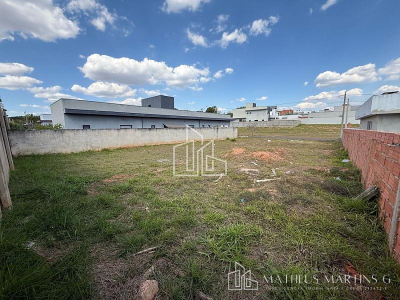 Excelente terreno a venda no Condomínio Portal dos Bandeirantes — foto 2