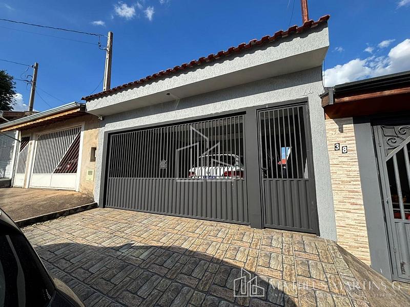 EXCELENTE CASA A VENDA  COM 3 DORMITORIOS — foto 2