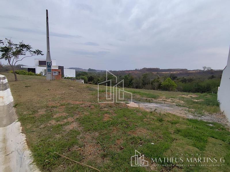 EXCELENTE OPORTUNIDADE DE TERRENO A VENDA COM 616M° — foto 2