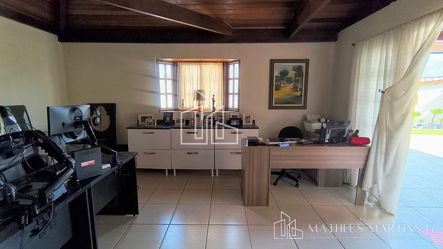 "Charmosa casa de campo em condomínio exclusivo" — foto 7