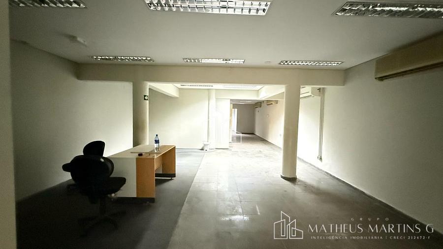 Prédio comercial no centro da cidade! — foto 9