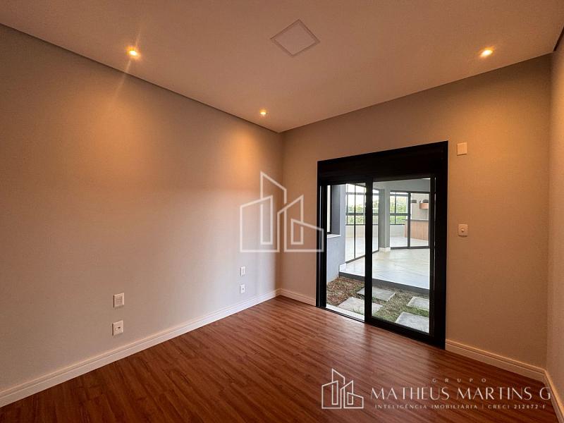 Linda Casa térrea com amplos ambientes integrados! — foto 13